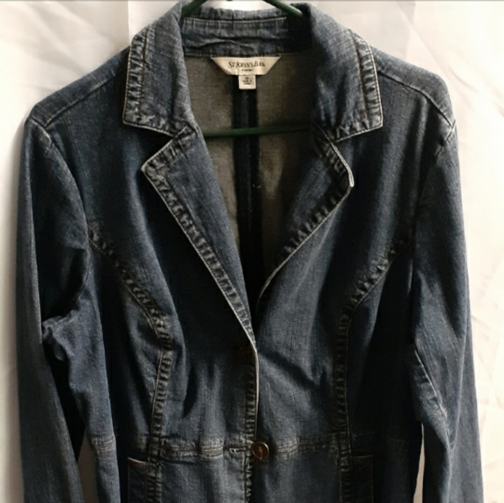 Jean jacket - Picture 4 of 8
